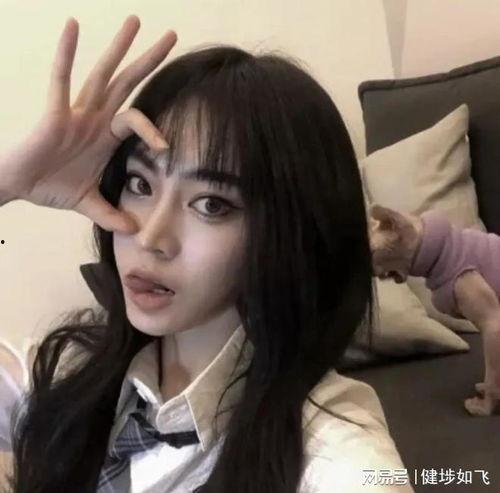 吃瓜网红 图片头像女,揭秘吃瓜网红的时尚头像魅力 第3张 吃瓜网红 图片头像女,揭秘吃瓜网红的时尚头像魅力 第3张